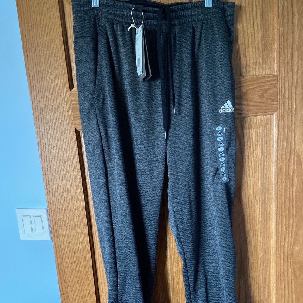 Men’s Adidas Sweats NWT